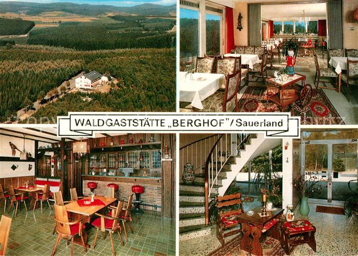 Wenden Biggetal Waldgaststaette Berghof Gastraeume Treppe