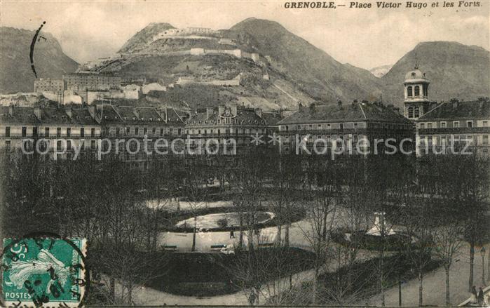 Grenoble Place Victor Hugo et les Forts