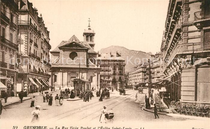 Grenoble La Rue Felix Poulat et l’Eglise Saint Louis