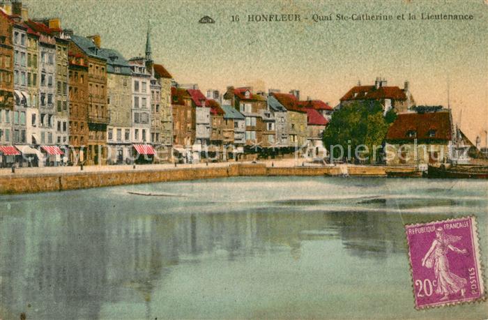 Honfleur Quai Ste Catherine et la Lieutenance