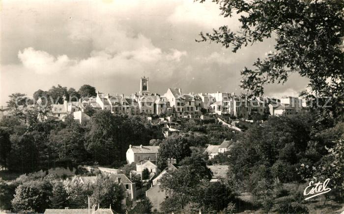 Neauphle-le-Chateau Vue Generale