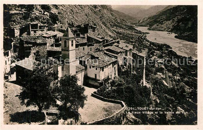 Touet-sur-Var Panorama du vieux village et Vallee du Var