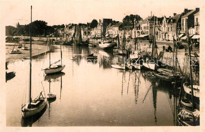 Le Pouliguen Le port bateaux de pêche