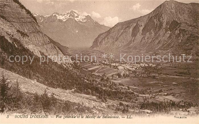 Bourg-d Oisans Vue Generale et Massif de Belledonne Alpes Francaises