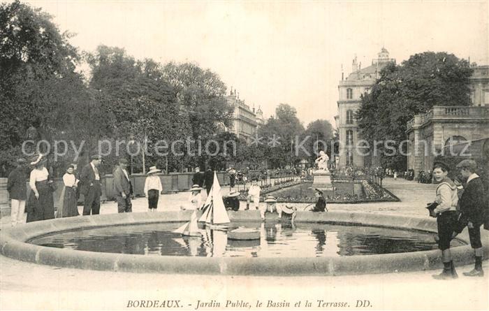 Bordeaux Jardin Public Bassin et Terrasse