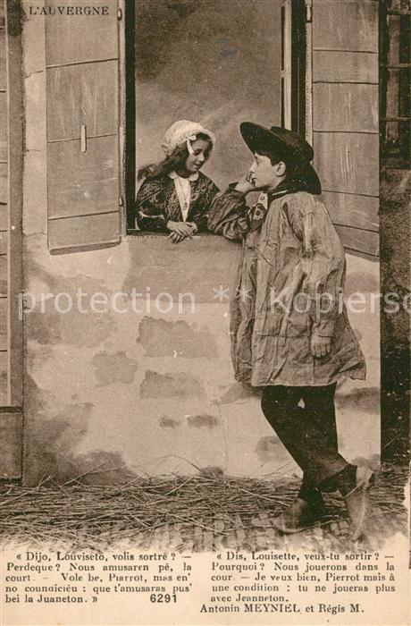 Auvergne Region Jeunes gents Habitants Costumes