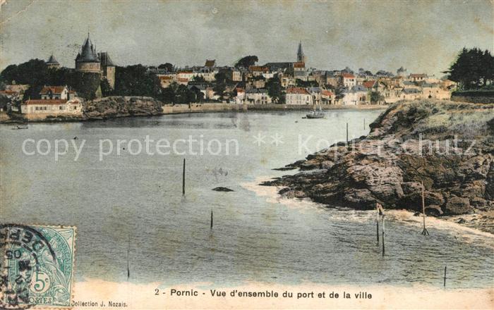 Pornic Vue d_ensemble du port et de la ville