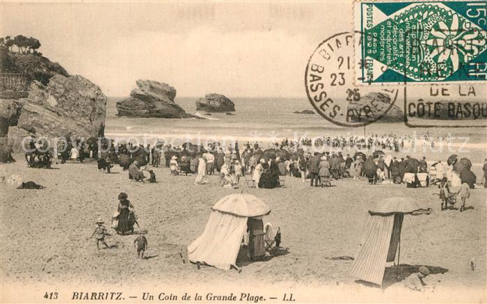 Biarritz Pyrenees Atlantiques Un coin de la Grande Plage