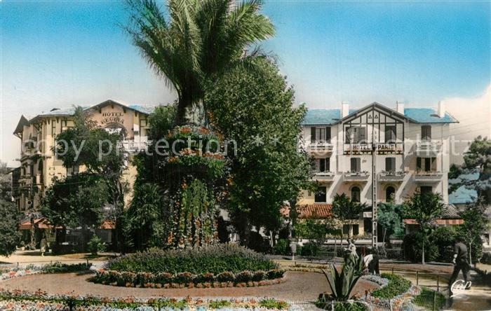 Hendaye Pyrenees Atlantiques Frontiere Franco Espagnole Rond Point