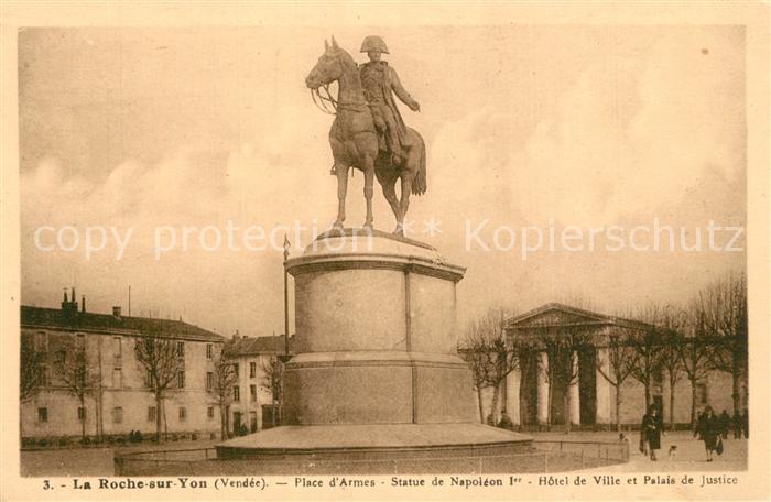 La Roche-sur-Yon Denkmal Napoleon I Hotel de Ville