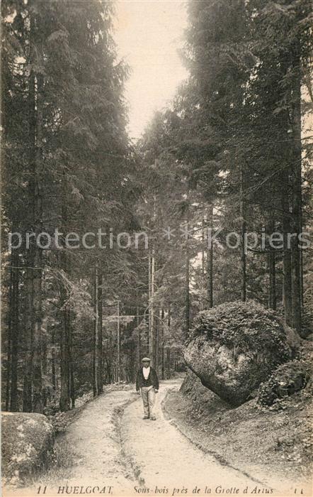 Huelgoat Grotte de l Artus