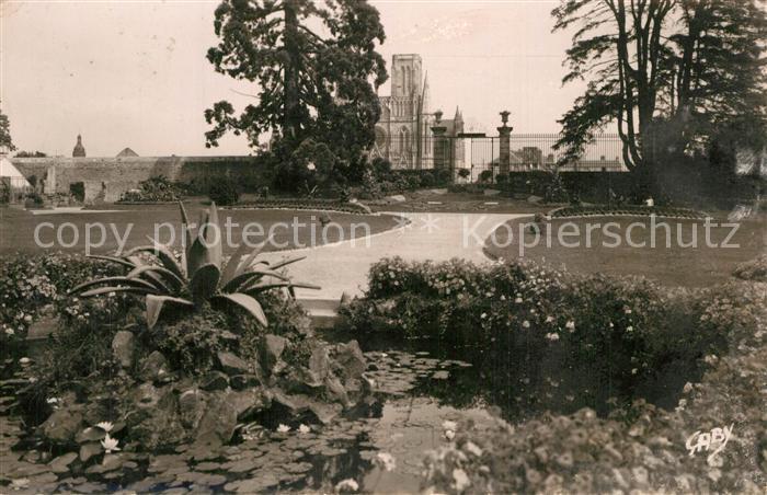 Avranches Jardin des Plantes Eglise Notre Dame Ch