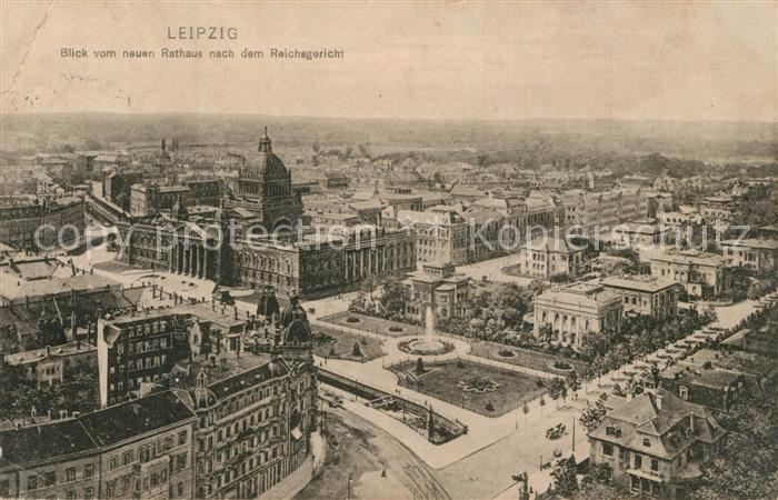 LEIPZIG Sachsen Blick vom neuen Rathaus zum Reichsgericht