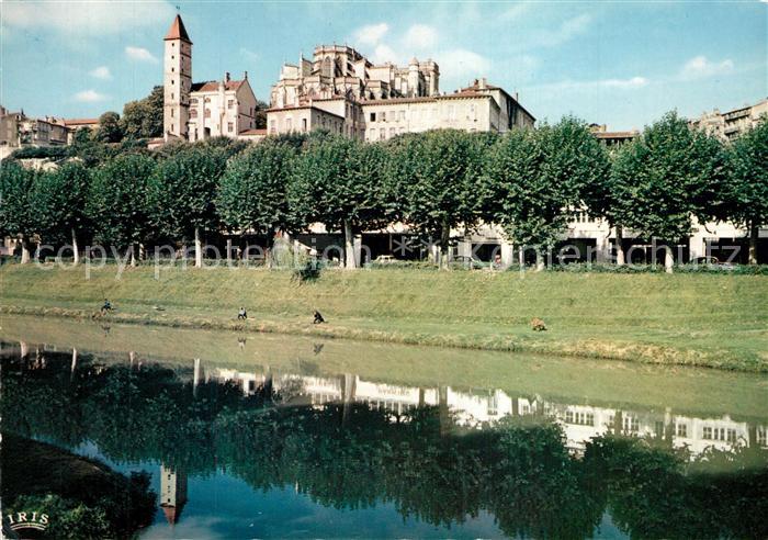 Auch Gers Les bords la basilique Ste Marie et la Tour d Armagnac