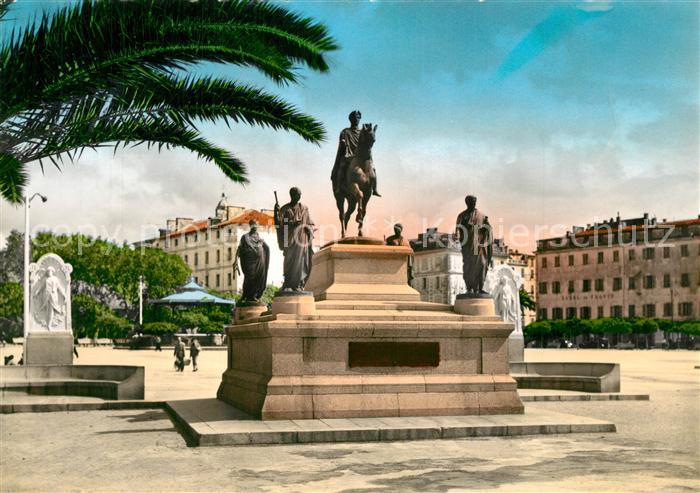 Ajaccio Statue de Napoleon I et ses quatre freres