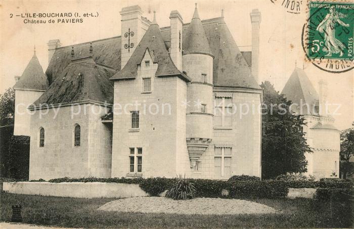 L Ile-Bouchard Chateau de Paviers