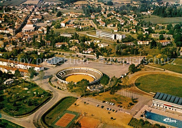 Hagetmau Vue aérienne avec le complexe sportif e