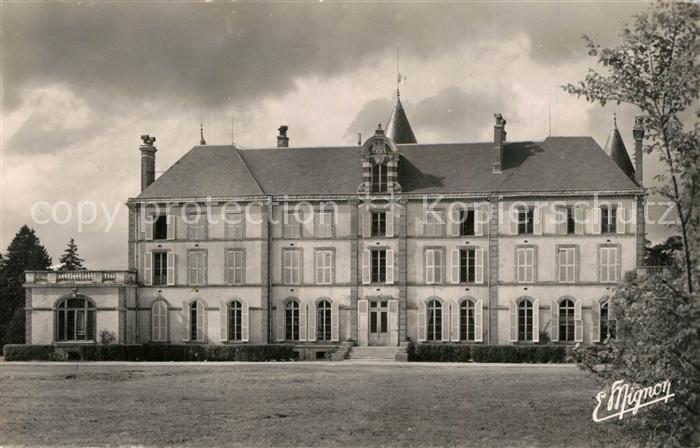 Saint-Maurice-les-Charencey Chateau de Champthierry Schloss