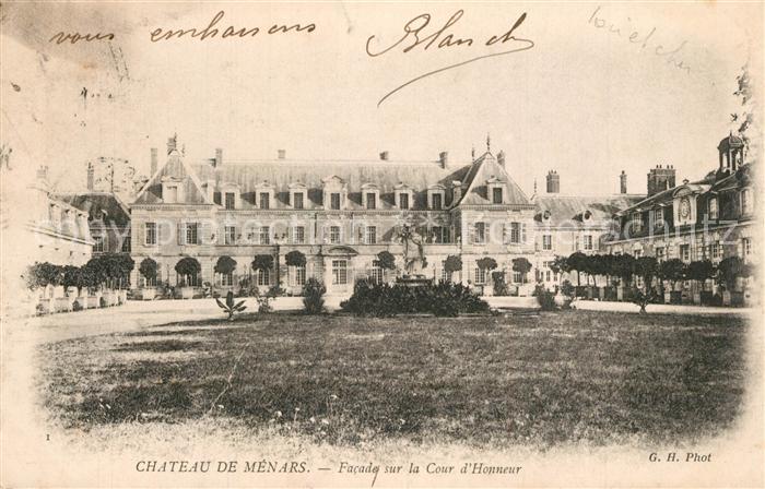 Menars Chateau Facade sur la Cour d_Honneur Sc