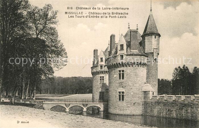 Missillac Chateau de la Brétesche Tours d_entrée