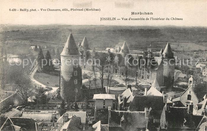 Josselin Vue d’ensemble de l’Interieur du Chateau