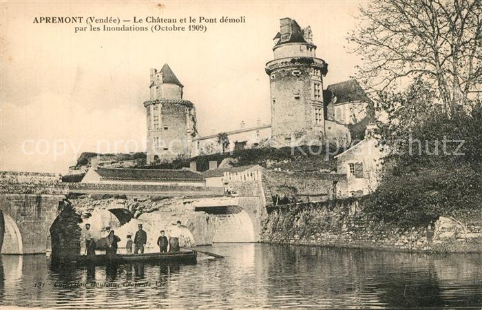 Apremont Sables-d Olonne Le Chateau et le Pont demoli par les Inondations Oct 19