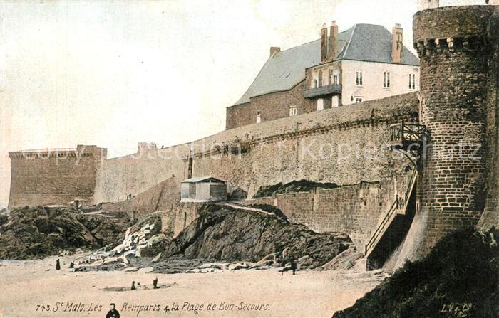Saint-Malo 35 Les Remparts et la Plage de Bon Secours