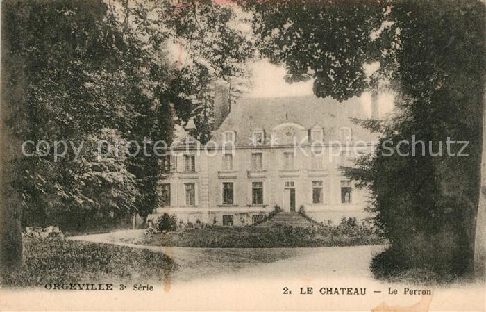 Caillouet-Orgeville Le Chateau Le Perron