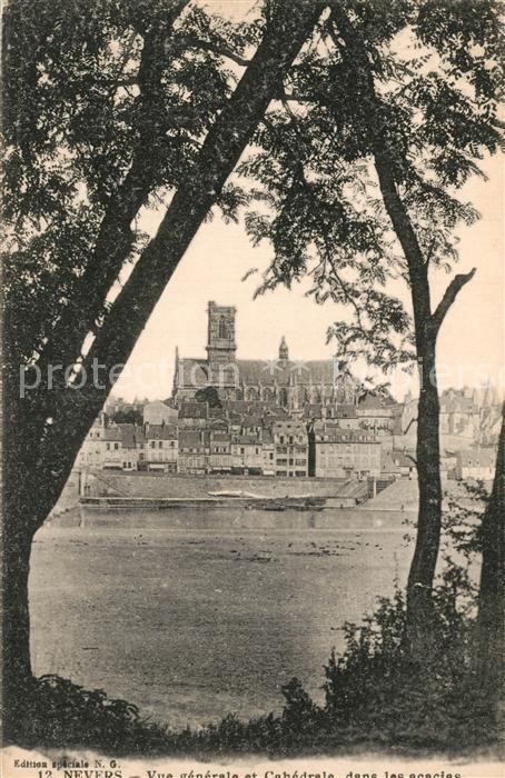 Nevers 58 Vue generale Cathedrale