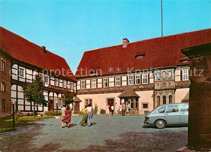 Blomberg Lippe Burghof mit Brunnen