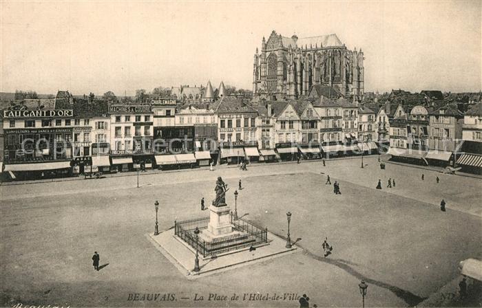 Beauvais 60 La Place de l’Hotel de Ville