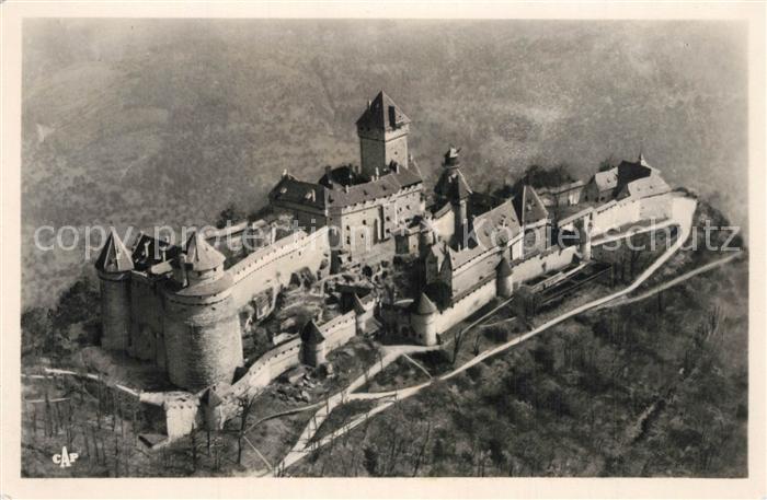 Haut-Koenigsbourg Hohkoenigsburg Fliegeraufnahme mit Burg