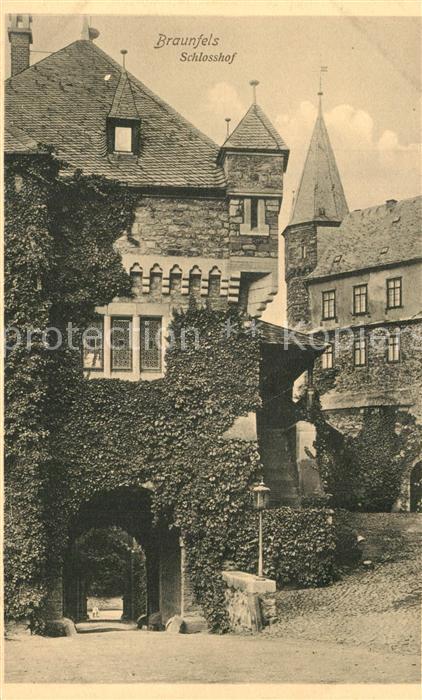 Braunfels Schlosshof