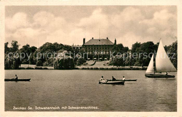 Zwickau Sachsen Schwanenteich mit Schwanenschloss Ruderboot Segelboot