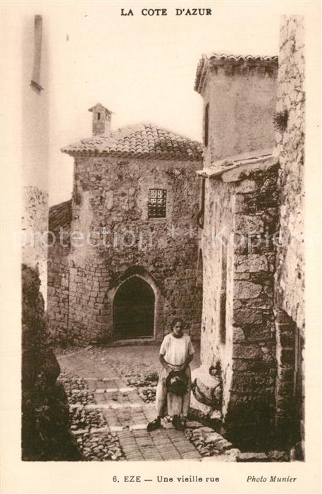 Eze 06 Une vieille rue Côte d Azur