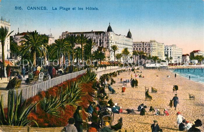 Cannes Alpes-Maritimes La plage et les hôtels