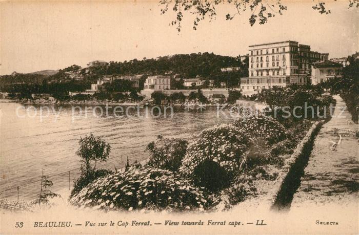 Beaulieu-sur-Mer Vue sur le Cap Ferrat