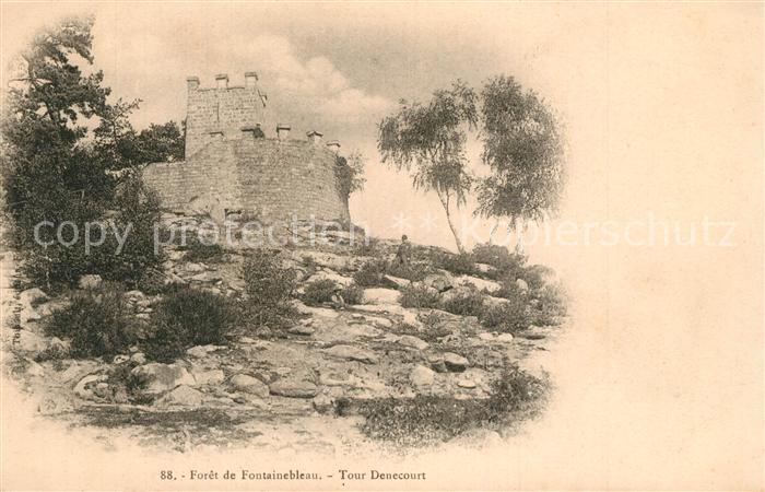 Fontainebleau Seine et Marne Tour Denecourt a la forêt