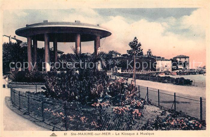 Sainte Maxime sur Mer Var Le Kiosque a musique Côte d Azur