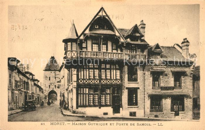 Moret-sur-Loing Maison Gothique et Porte de Samois