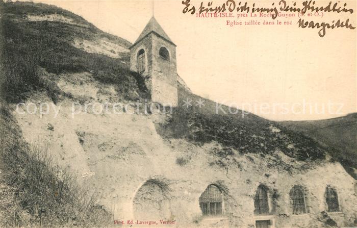 Haute-Isle Eglise taillee dans le roc