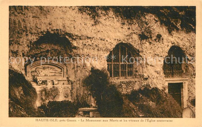 Haute-Isle Le Monument aux Morts et les vitraux de l’Eglise souterraine