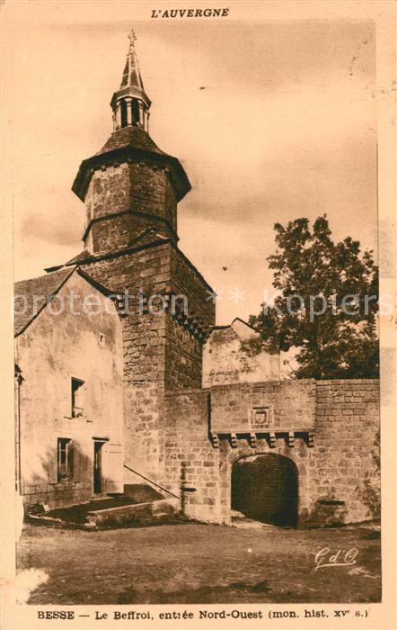 Besse en Chandesse Le Beffroi entree Nord Ouest