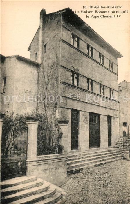 Saint-Gilles Gard Maison Romane où naquit le Pape Clément