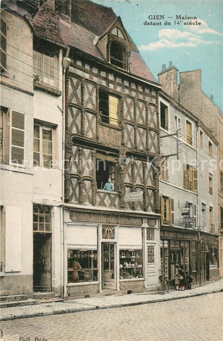 Gien 45 Maison datant du XIVe siècle