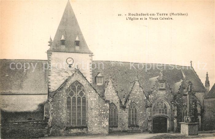Rochefort-en-Terre Eglise et le vieux Calvaire