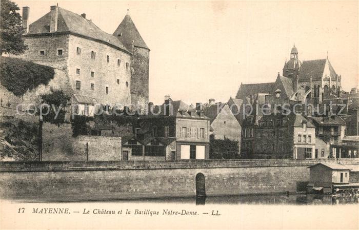 Mayenne Chateau et la Basilique Notre Dame