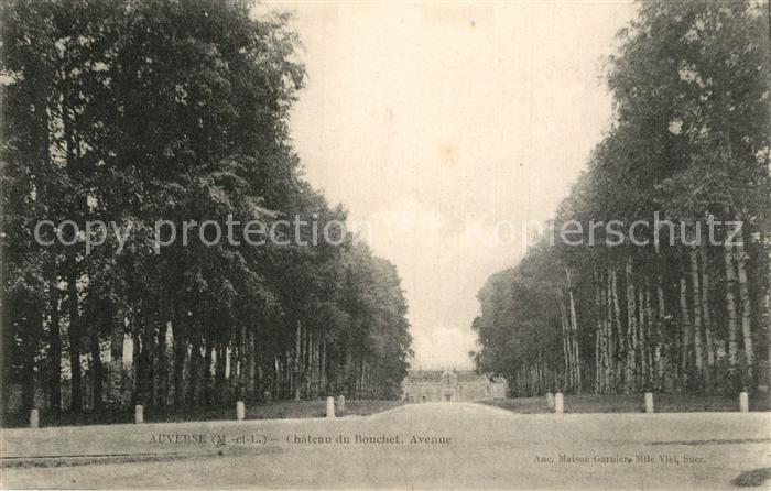 Auverse Chateau du Bouchet Avenue