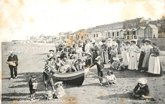 Luc-sur-Mer Réunion sur la plage
