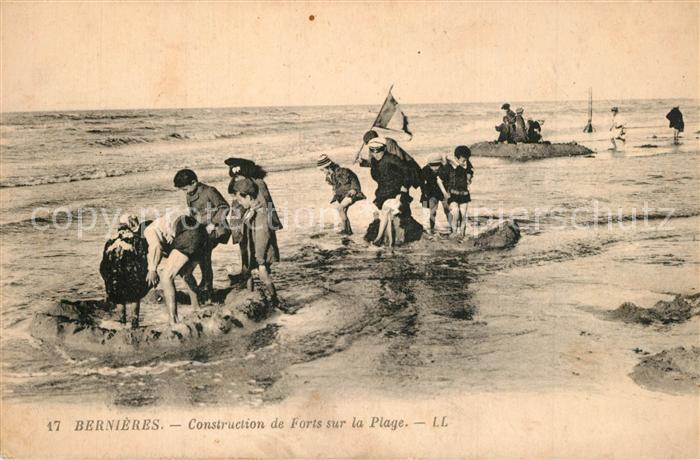 Bernieres-sur-Mer Construction de Forts sur la plage